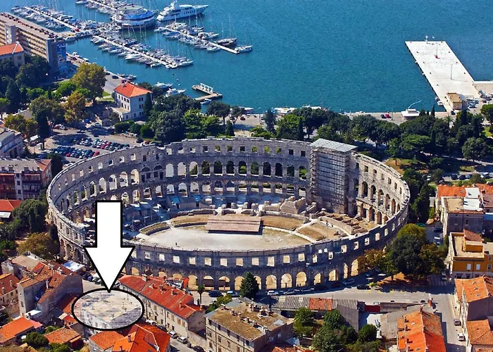 Apartment Next To Amphitheatre